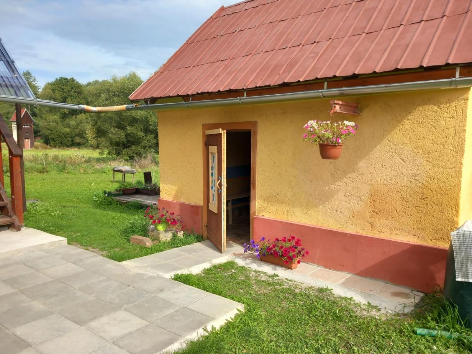 Guest House Samson Vahanec Eksteriør billede
